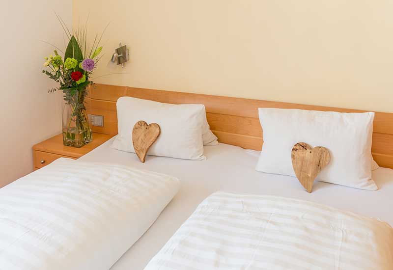 Pension Embacher Guesthouse Bed & Breakfast